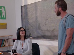 Find-Best-Lesbians.com presents: Kinky math tutor jasmine jae loves giving head and having sex