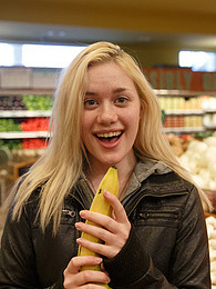 Find-Best-Lesbians.com presents: Wren Davis Whole Foods Spider